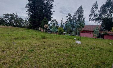 Terreno de venta en Cuenca via Monay Baguanchi con permiso de uso industrial