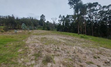 Terreno de venta en Cuenca via Monay Baguanchi con permiso de uso industrial