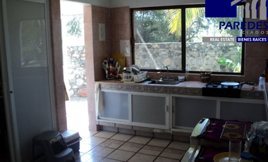 C113 Casa en Venta 3 recámaras piscina cerca playa Troncones