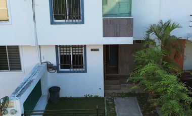 Casa en venta en Bucerias fraccionamiento Terralta remodelada hermosa