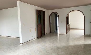 PR18326 Apartamento en venta en el sector Patio Bonito