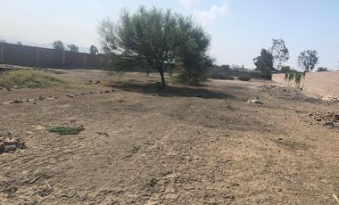 Venta de Terreno con Casa en Zona Industrial