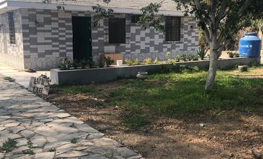 Venta de Terreno con Casa en Zona Industrial