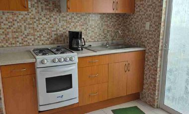 Renta de casa en Cuautlancingo cerca de bodega Aurrera semi amueblada