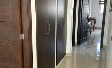 Oportunidad Vendo villa totalmente equipada en San Sebastián