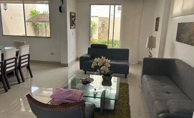 Oportunidad Vendo villa totalmente equipada en San Sebastián