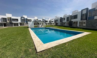 VENTA DE CASA CON ALBERCA EN CUERNAVACA