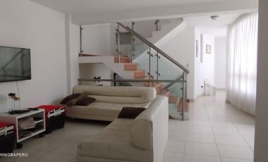 Casa en venta en Brisas de Villa  ¡Vista al mar!