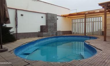 Casa en venta en Brisas de Villa  ¡Vista al mar!