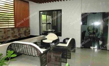 Condo for sale in Cebu City, Lot 8 close to Ayala Malls & I.t Park