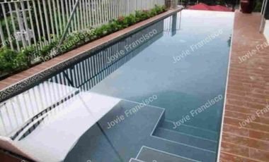 Condo for sale in Cebu City, Lot 8 close to Ayala Malls & I.t Park