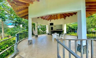 ALQUILO FINCA LA PERLA EN MANIZALES LLAMANOS AL3012694555 ES PRIVADA