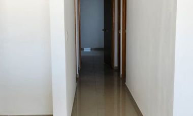Departamento nuevo, con 3 recamaras, 2 estacionamientos, cerca vias de comunicacion