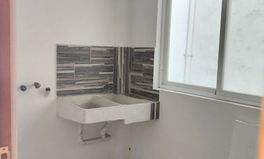 Departamento nuevo, con 3 recamaras, 2 estacionamientos, cerca vias de comunicacion