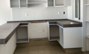 Departamento nuevo, con 3 recamaras, 2 estacionamientos, cerca vias de comunicacion