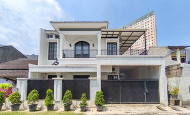 Rumah Hadap Timur LB 180 Siap KPR dekat RS Buah Hati Ciputat J-39185