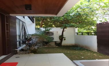4BR MODERN HOUSE FOR LEASE. MERVILLE, PARANAQUE CITY