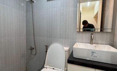 Your Dream Home Awaits: Spacious 3-Storey Townhouse in Mandaluyong | 2BR, 3 T&B | Newly Painted | Only 7.5M!