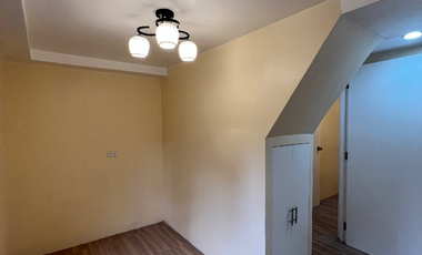 Your Dream Home Awaits: Spacious 3-Storey Townhouse in Mandaluyong | 2BR, 3 T&B | Newly Painted | Only 7.5M!