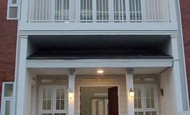 Rumah Clav Arcamanik-Antapani, Baru 2 LANTAI Murah, Cisaranten Kulon Kota Bandung Timur, Jual Dijual