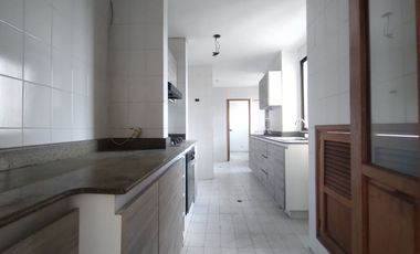 Apartamento en arriendo en Alto Prado.