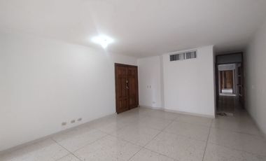 Apartamento en arriendo en Alto Prado.