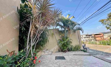 ALQUILO SUITE INDEPENDIENTE URBANIZACION CUMBRES /CERCA ESPOL