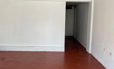 VENDO CASA DE 3 PISOS JIRON AGUA MARINA MZ I LOTE 33 SAN JUAN DE LURIGANCHO