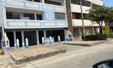 VENDO CASA DE 3 PISOS JIRON AGUA MARINA MZ I LOTE 33 SAN JUAN DE LURIGANCHO