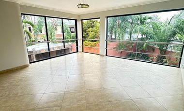 Casa de alquiler en primeros Kms Vía Samborondón