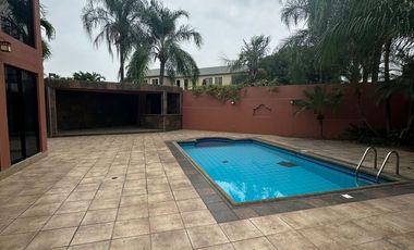 Casa de alquiler en primeros Kms Vía Samborondón