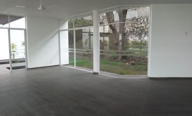 Terreno en Venta en Bugambilias 1era seccion en Zapopan, Jalisco