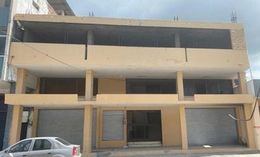 vendo propiedad comercial en Portoviejo