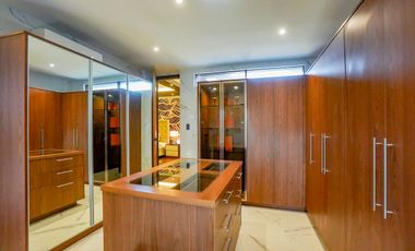 Modern, Luxurious, Brand New 6-Bedroom House For Sale at Multinational Village, Paranaque