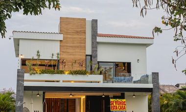 HERMOSA RESIDENCIA EN PARAISO COUNTRY CLUB