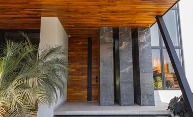 HERMOSA RESIDENCIA EN PARAISO COUNTRY CLUB