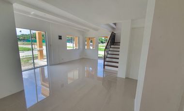 1.1 Million Discount & 5% Downpayment payable in 4 Months! Corner Lot Single Detached House Unit @ Camella Malvar Near The Outlet Lima