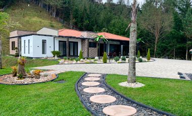 PR18180 Casa en venta en el sector El Parque