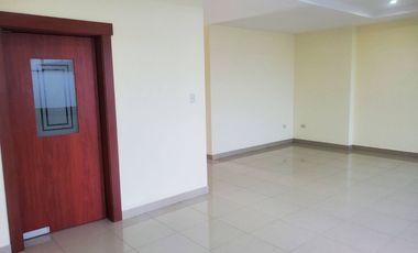 Casa de venta en la Urbanización Condado de Vicolinci, 3 dormitorios.