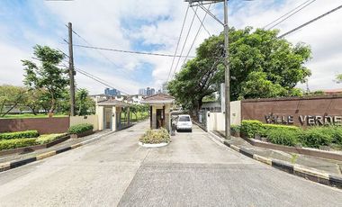 6BR House and Lor for Sale in Pasig City at Valle Verde 7