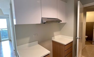 FS: 2BR at The Arton by Rockwell.