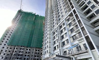 FS: 2BR at The Arton by Rockwell.