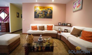 DEPARTAMENTO DE 3 HABITACIONES UBICADO EN LA CALLE PASEO 3 DE NOVIEMBRE CUENCA ECUADOR