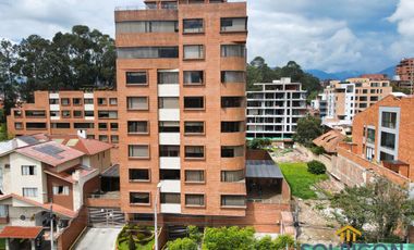 DEPARTAMENTO DE 3 HABITACIONES UBICADO EN LA CALLE PASEO 3 DE NOVIEMBRE CUENCA ECUADOR