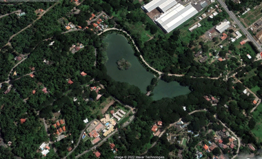 Venta Terreno en Lago de Capeira 1050 Mts.2 frente a lago - Vía Daule - Guayaquil - T022