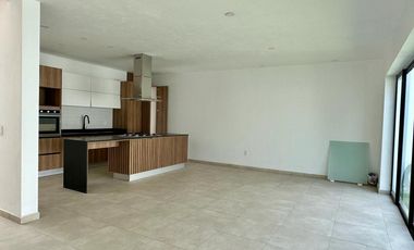 Casa nueva en venta en Sendero las Moras, para estrenar! con Casa Club