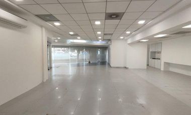 Local en renta Tlalnepantla sobre av. Gustavo Baz