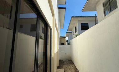 Brand New 2 Storey 4 Bedroom House With Terrace