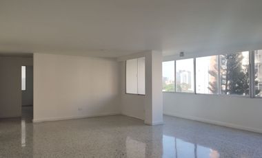 Apartamento en arriendo en Alto Prado.
