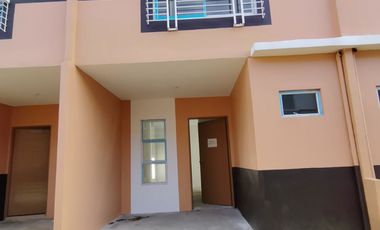 SAN PABLO TOWNHOUSE FOR LEASE